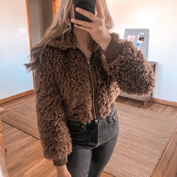 Astr Jackets & Blazers - ASTR the Label Phoenix Brown Faux Fur Faux Leather Short Zip Up Teddy Jacket XS